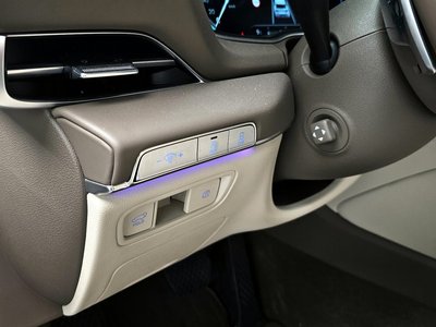 2023 Genesis GV80 thumbnail 16