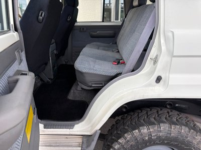 صورة مصغرة 50 لـ 1998 Toyota LAND CRUISER 70