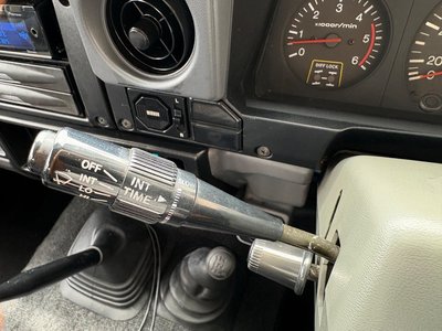 صورة مصغرة 25 لـ 1998 Toyota LAND CRUISER 70