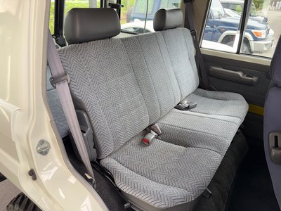 صورة مصغرة 48 لـ 1998 Toyota LAND CRUISER 70