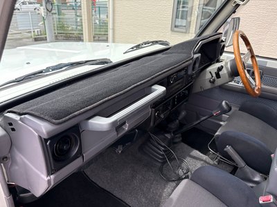 صورة مصغرة 44 لـ 1998 Toyota LAND CRUISER 70