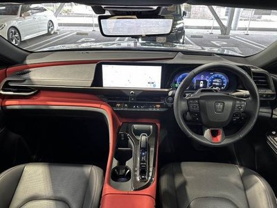 TOYOTA CROWN SPORT - 3