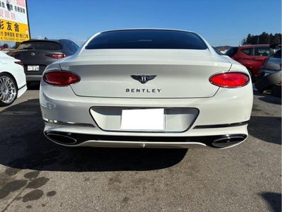 BENTLEY CONTINENTAL - 7
