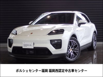 PORSCHE MACAN - 1