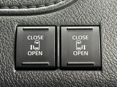 TOYOTA GRAND ACE - 9