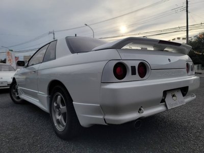 1992 Nissan SKYLINE COUPE 照片 10