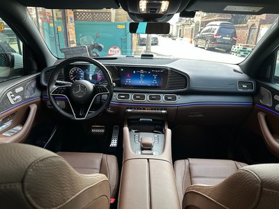 صورة 8 لـ 2024 Mercedes-BENZ GLS