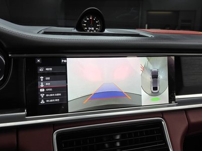 صورة مصغرة 21 لـ 2019 Porsche PANAMERA