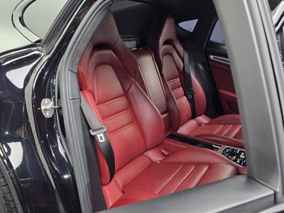 صورة مصغرة 18 لـ 2019 Porsche PANAMERA