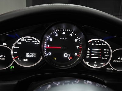 صورة مصغرة 11 لـ 2019 Porsche PANAMERA