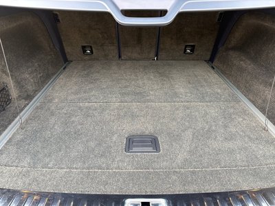 صورة مصغرة 38 لـ 2017 Bentley BENTAYGA
