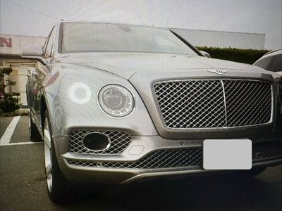 BENTLEY BENTAYGA - 2