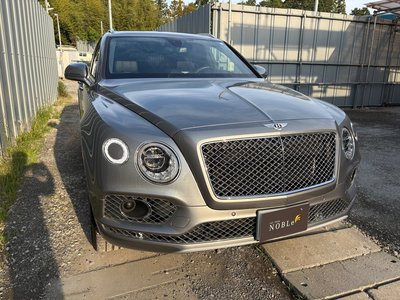 صورة مصغرة 49 لـ 2017 Bentley BENTAYGA