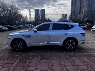 GENESIS GV80 - 3