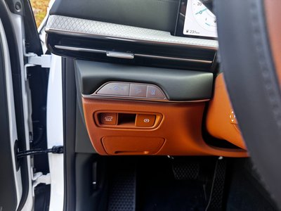 GENESIS GV80 - 9
