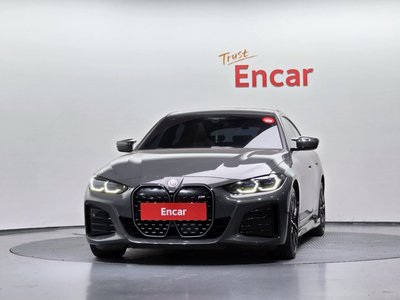 2023 BMW I4 photo 2