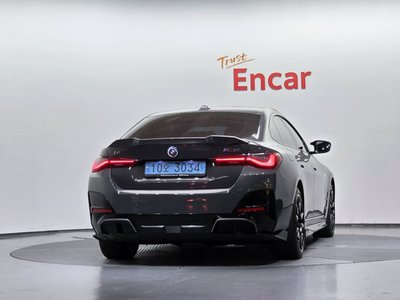2023 BMW I4 photo 3