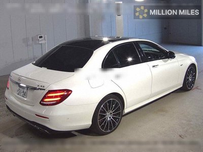 MERCEDES-BENZ E-CLASS AMG - 5