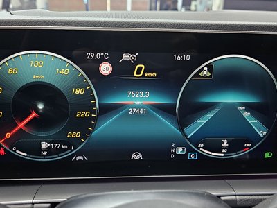 2020 Mercedes-BENZ GLE thumbnail 11