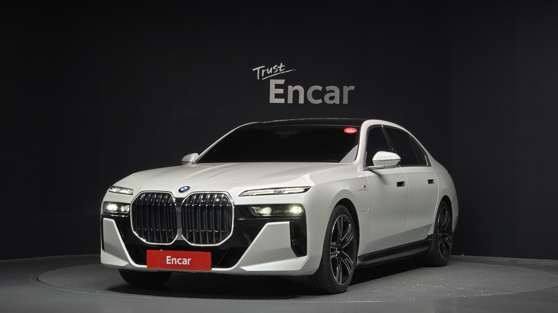 BMW 7 SERIES - View 1