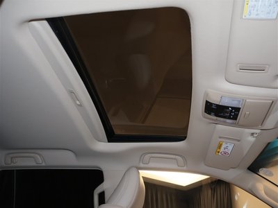 صورة مصغرة 12 لـ 2023 Toyota LAND CRUISER PRADO