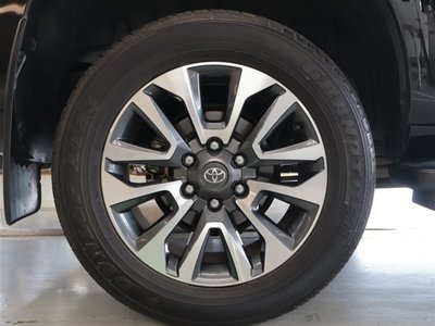 صورة مصغرة 26 لـ 2023 Toyota LAND CRUISER PRADO