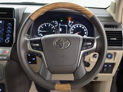 2023 Toyota LAND CRUISER PRADO — фото 6