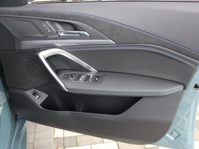 2025 BMW X2 — миниатюра 34