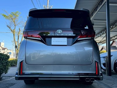 TOYOTA VELLFIRE - 9
