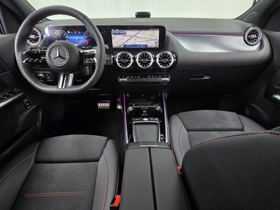 MERCEDES-BENZ GLA - 5