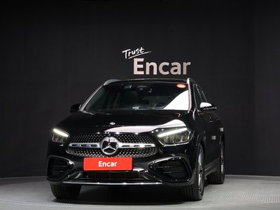 MERCEDES-BENZ GLA - 2