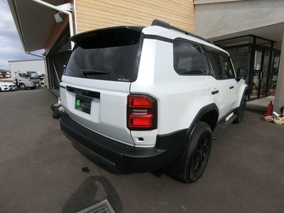 TOYOTA LAND CRUISER 250 - 8