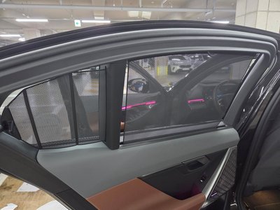 2025 BMW I5 — миниатюра 13