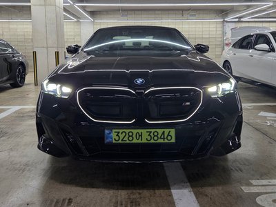 2025 BMW I5 — фото 2