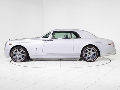 ROLLS-ROYCE PHANTOM COUPE - 4