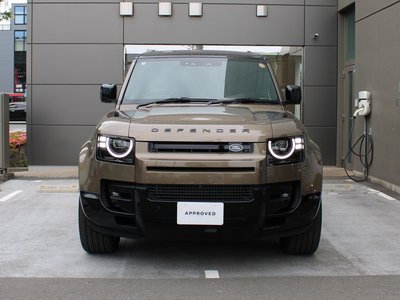 LAND ROVER DEFENDER - 5