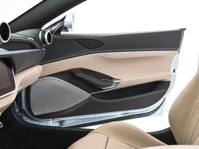 2020 Ferrari PORTOFINO — миниатюра 21