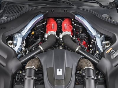صورة 10 لـ 2020 Ferrari PORTOFINO