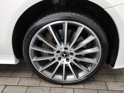 MERCEDES-BENZ E-CLASS - 6