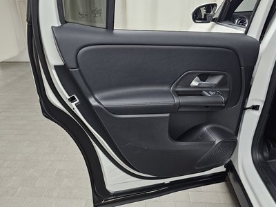 2021 Mercedes-BENZ GLB 缩略图 15
