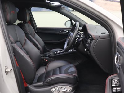 2023 Porsche MACAN — миниатюра 13