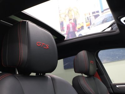 2023 Porsche MACAN — миниатюра 22