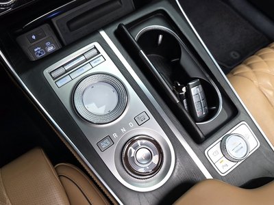 GENESIS GV80 - 9