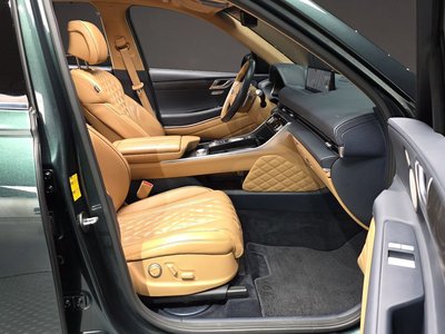 GENESIS GV80 - 10