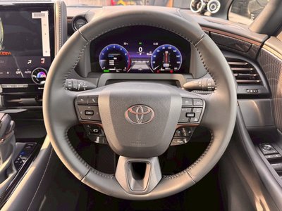 2026 Toyota ALPHARD — миниатюра 31