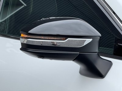 2025 Toyota CROWN SPORT thumbnail 15