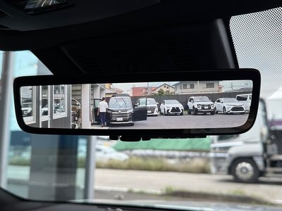 2025 Toyota CROWN SPORT photo 5
