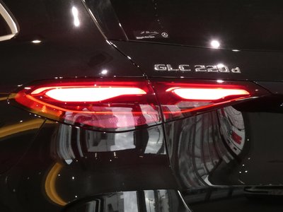 MERCEDES-BENZ GLC - 4