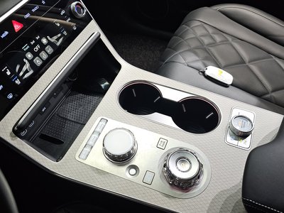 GENESIS GV80 - 9