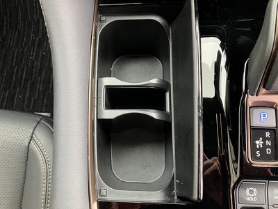 2024 Toyota ALPHARD — миниатюра 28